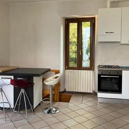 Apartment With Big Terrace And Direct Access To The Beach